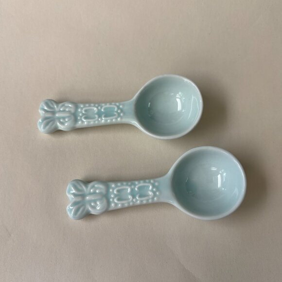 Set of 2 Powder Blue Ceramic Tablespoons - Picture 8 of 8